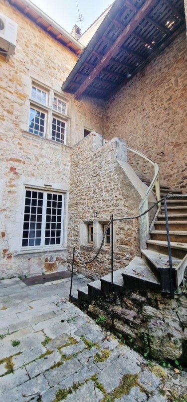 Maison a vendre Cuiseaux 71480 Saône-et-Loire 137 m2 5 pièces 123000 euros