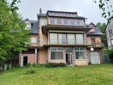 Maison a vendre Vic-sur-Cère 15800 Cantal 250 m2 12 pièces 168700 euros