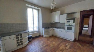Maison a vendre Vic-sur-Cère 15800 Cantal 250 m2 12 pièces 168700 euros