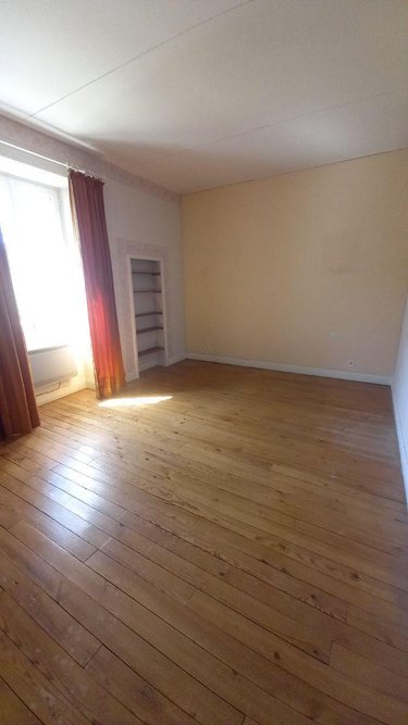 Maison a vendre Vic-sur-Cère 15800 Cantal 250 m2 12 pièces 168700 euros