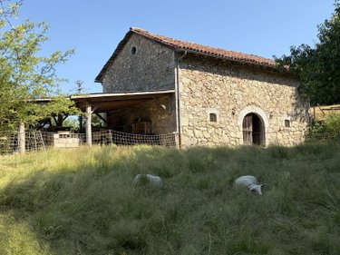 Terrains de loisirs bois etangs a vendre Vitrac 15220 Cantal 9282 m2  148400 euros
