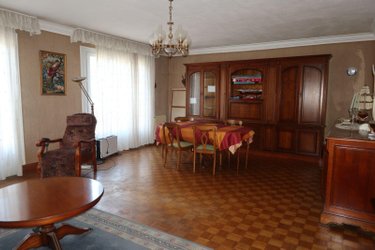 Maison a vendre Pont-de-Buis-lès-Quimerch 29590 Finistère 234 m2 7 pièces 167200 euros