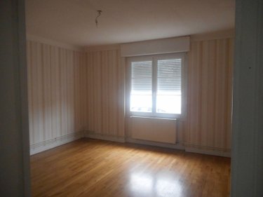Location appartement Condé-en-Normandie 14110 Calvados 94 m2 5 pièces 531 euros