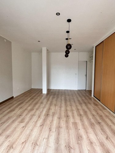 Fonds et murs commerciaux a vendre Fougères 35300 Ille-et-Vilaine 28 m2  41585 euros