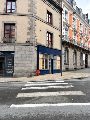 Fonds et murs commerciaux a vendre Fougères 35300 Ille-et-Vilaine 28 m2  41585 euros