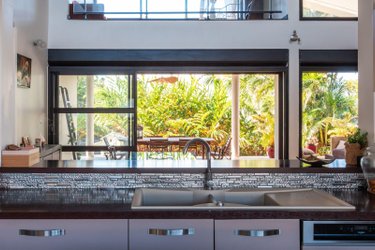 Maison a vendre Saint-Benoît 97470 Réunion 247 m2 7 pièces 570000 euros