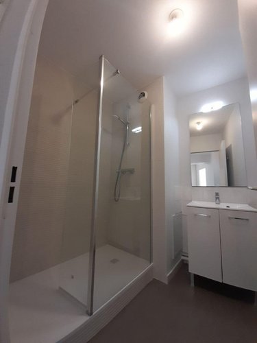 Location appartement Rennes 35000 Ille-et-Vilaine 49 m2 2 pièces 780 euros
