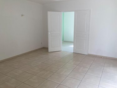 Location appartement Saint-Parres-lès-Vaudes 10260 Aube 55 m2 3 pièces 590 euros