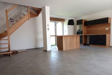 Location maison Amanlis 35150 Ille-et-Vilaine 120 m2  1050 euros