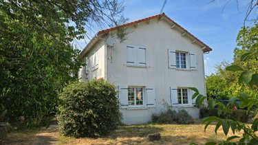 Maison a vendre Lezay 79120 Deux-Sèvres 162 m2 7 pièces 126700 euros