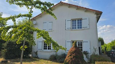 Maison a vendre Lezay 79120 Deux-Sèvres 162 m2 7 pièces 126700 euros