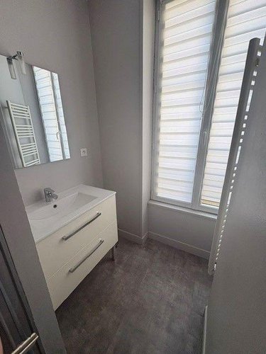 Location appartement Bayeux 14400 Calvados 26 m2 1 pièce 530 euros