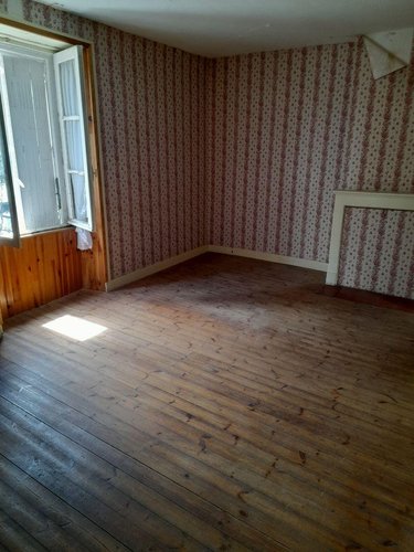 Maison a vendre Saint-Jean-de-Sauves 86330 Vienne 200 m2 5 pièces 73500 euros