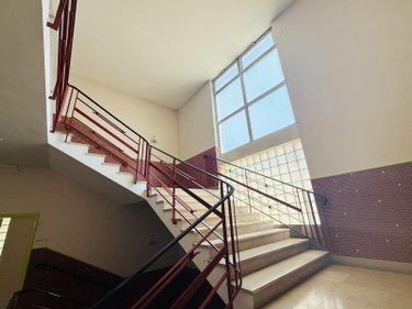 Fonds et murs commerciaux a vendre Marseille 16e Arrondissement 13016 Bouches-du-Rhône 1300 m2  1100000 euros