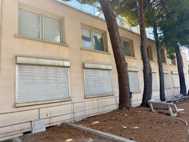 Immeuble a vendre Marseille 16e Arrondissement 13016 Bouches-du-Rhône 1300 m2  1100000 euros