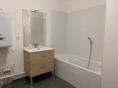 Location appartement Bailleul 59270 Nord 71 m2 3 pièces 815 euros
