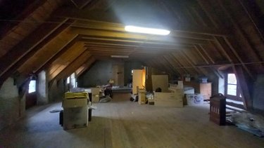 Immeuble a vendre Murat 15300 Cantal 200 m2  279000 euros