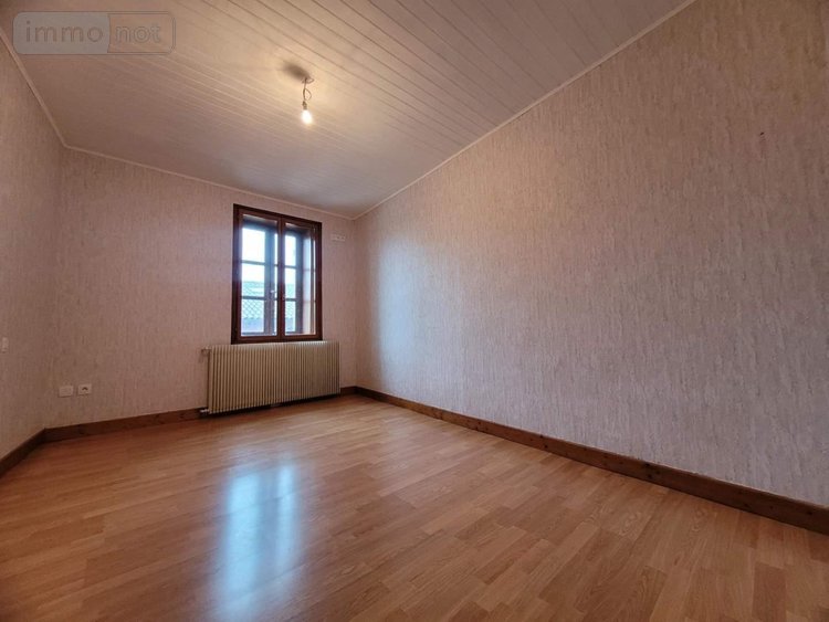 Location appartement Cormoranche-sur-Saône 01290 Ain 121 m2 4 pièces 710 euros