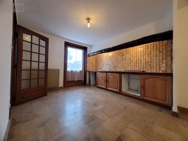 Location appartement Cormoranche-sur-Saône 01290 Ain 121 m2 4 pièces 710 euros