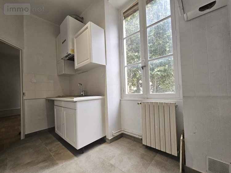 Location appartement Mâcon 71000 Saône-et-Loire 48 m2 2 pièces 495 euros