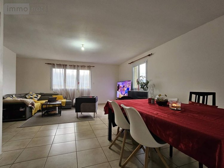 Location maison Hurigny 71870 Saône-et-Loire 143 m2 5 pièces 970 euros