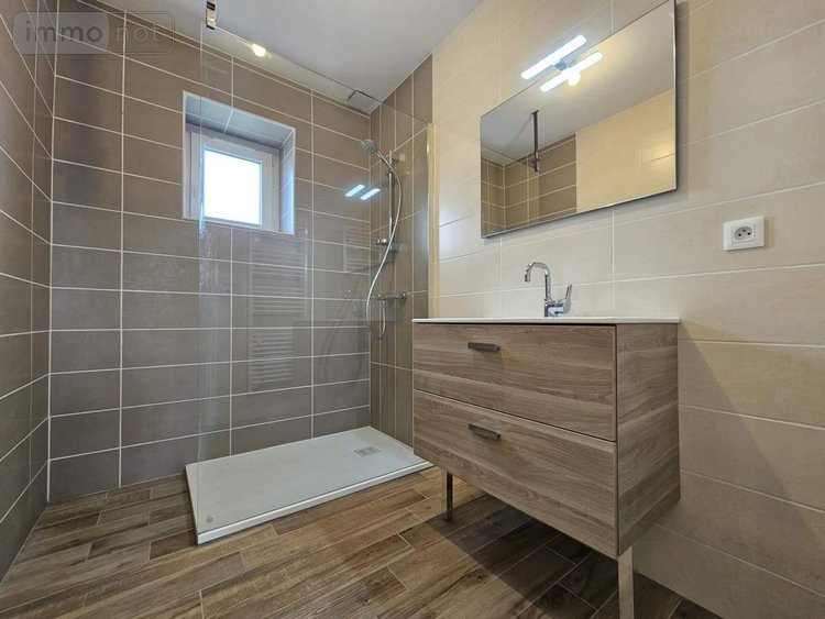 Location maison Feillens 01570 Ain 99 m2 4 pièces 980 euros