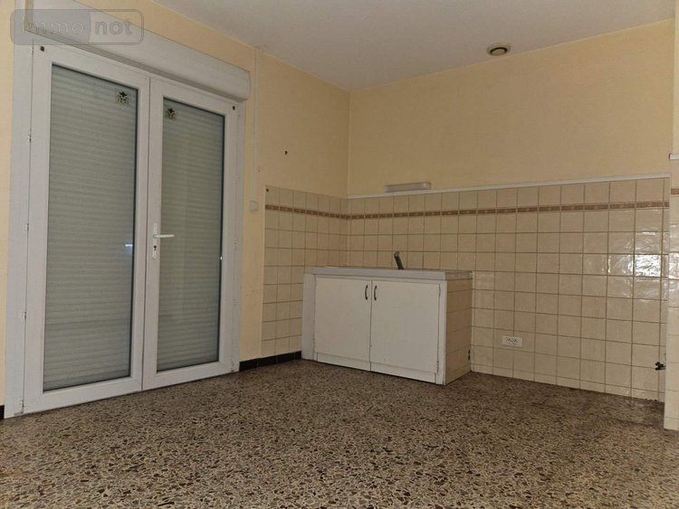 Location appartement Pont-de-Veyle 01290 Ain 84 m2 3 pièces 750 euros