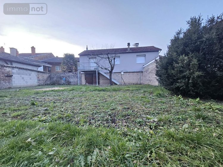 Location appartement Pont-de-Veyle 01290 Ain 84 m2 3 pièces 800 euros