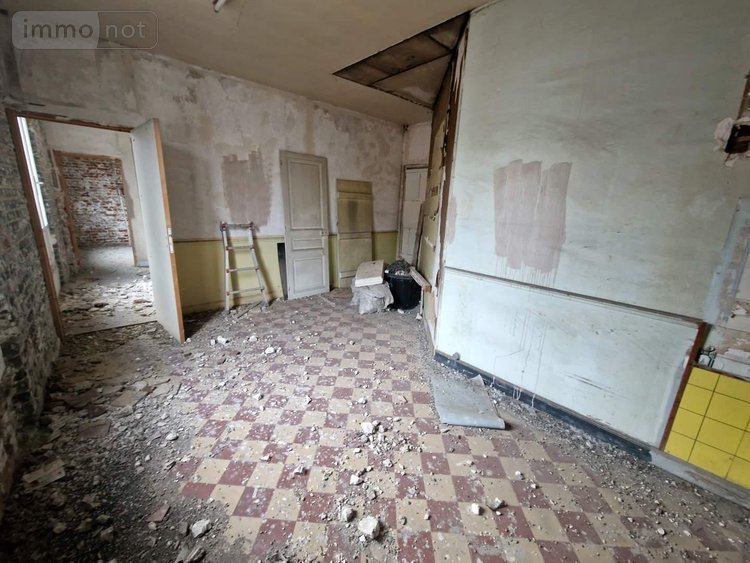 Immeuble a vendre Guise 02120 Aisne 580 m2  157500 euros