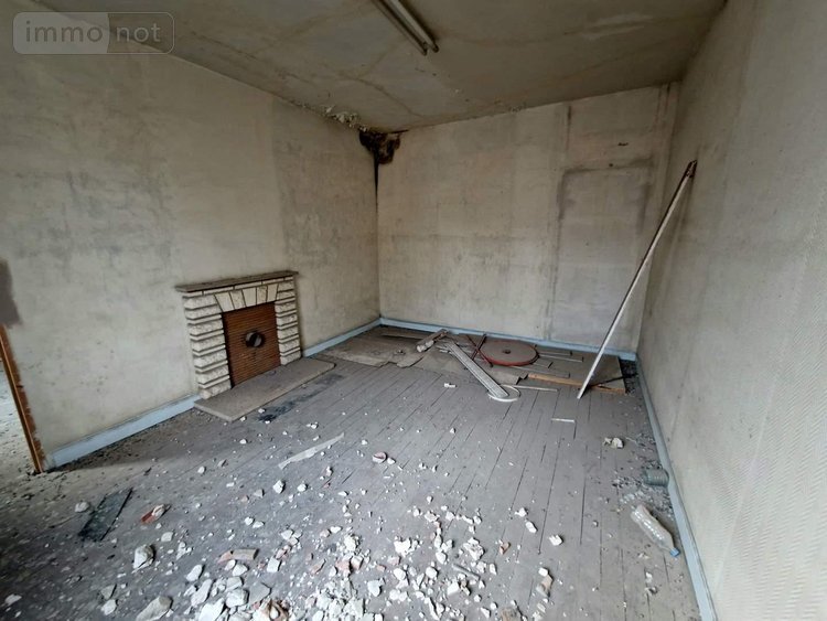 Immeuble a vendre Guise 02120 Aisne 580 m2  157500 euros