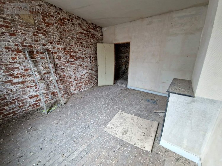Immeuble a vendre Guise 02120 Aisne 580 m2  157500 euros