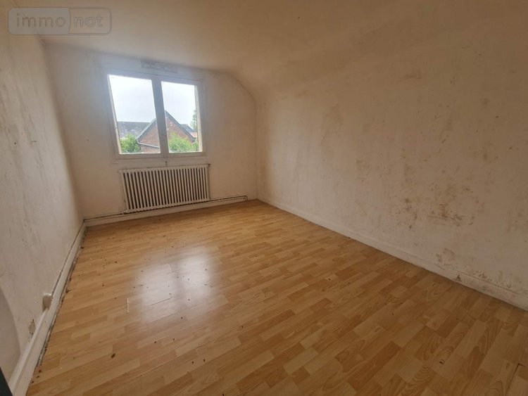 Immeuble a vendre La Neuville-lès-Dorengt 02450 Aisne 297 m2  116500 euros