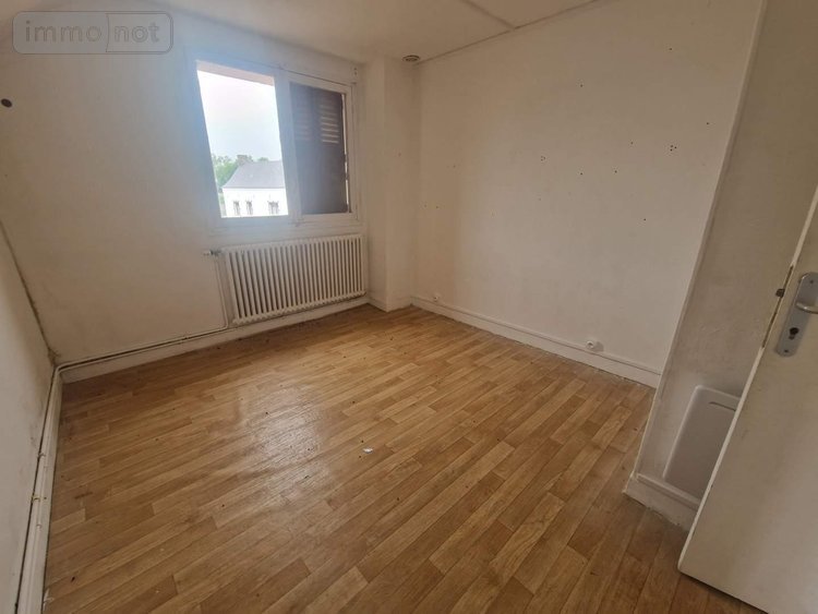 Immeuble a vendre La Neuville-lès-Dorengt 02450 Aisne 297 m2  116500 euros