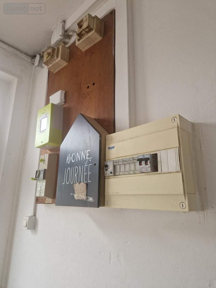 Immeuble a vendre La Neuville-lès-Dorengt 02450 Aisne 297 m2  116500 euros