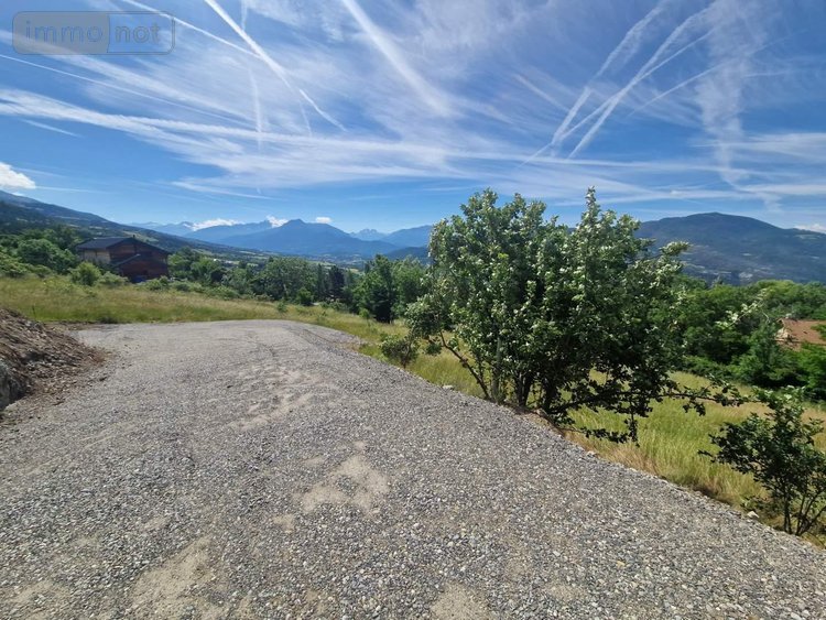 Terrain a batir a vendre La Bâtie-Neuve 05230 Hautes-Alpes 1185 m2  138000 euros