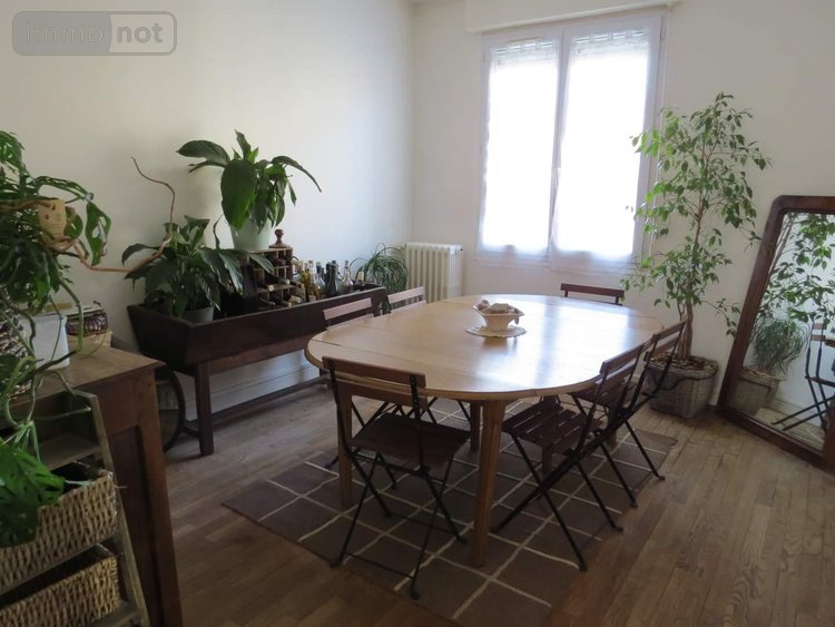 Fonds et murs commerciaux a vendre Rethel 08300 Ardennes 65 m2  292000 euros