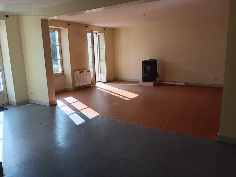 Maison a vendre Saint-Hilaire-de-Villefranche 17770 Charente-Maritime 500 m2 22 pièces 415000 euros