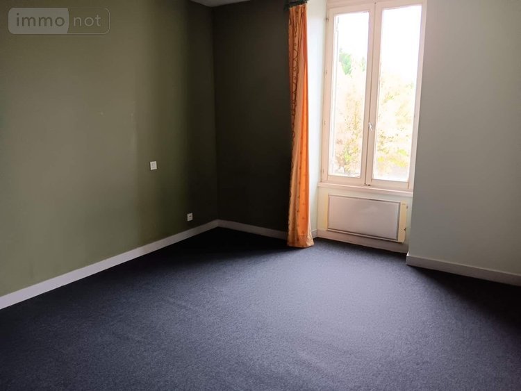 Maison a vendre Saintes 17100 Charente-Maritime 500 m2 22 pièces 415000 euros