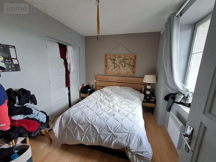 Immeuble a vendre Paulhac 15430 Cantal 113 m2  96000 euros