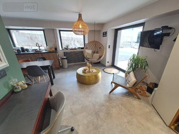 Maison a vendre Saint-Flour 15100 Cantal 320 m2 8 pièces 520000 euros