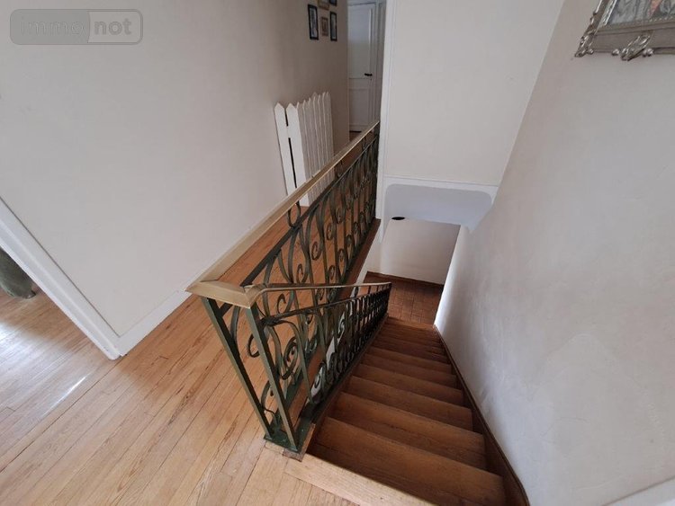 Maison a vendre Saint-Flour 15100 Cantal 320 m2 8 pièces 520000 euros