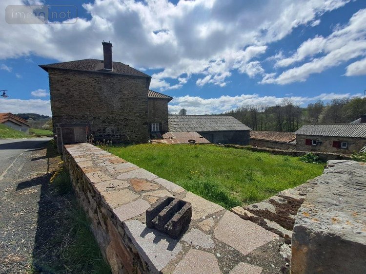 Maison a vendre Vieillespesse 15500 Cantal 99 m2 8 pièces 84800 euros
