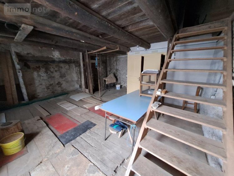Maison a vendre Vieillespesse 15500 Cantal 99 m2 8 pièces 84800 euros