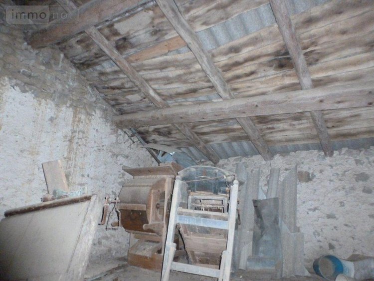 Maison a vendre Montchamp 15100 Cantal 80 m2 5 pièces 31800 euros