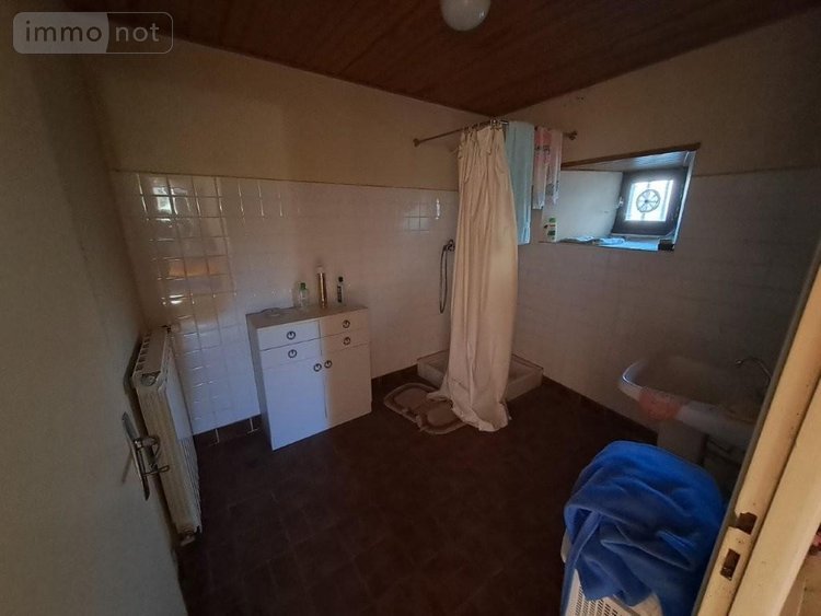 Maison a vendre Alleuze 15100 Cantal 114 m2 5 pièces 74200 euros