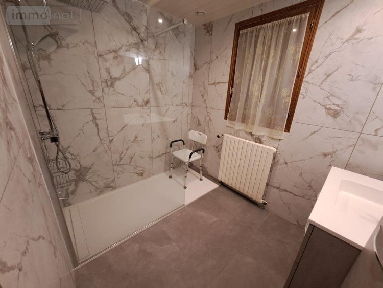 Maison a vendre Saint-Georges 15100 Cantal 130 m2 7 pièces 320000 euros