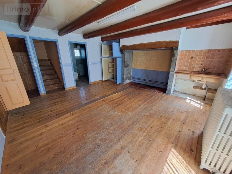 Maison a vendre Montchamp 15100 Cantal 132 m2 5 pièces 80000 euros