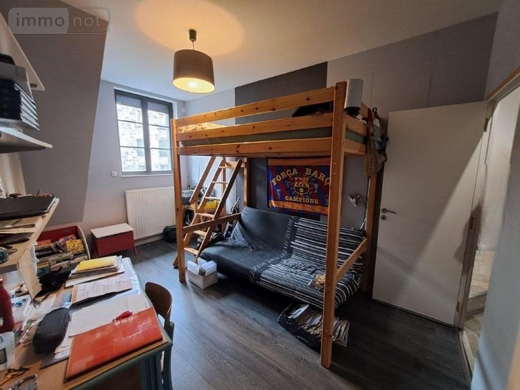 Appartement a vendre Murat 15300 Cantal 108 m2 5 pièces 159000 euros