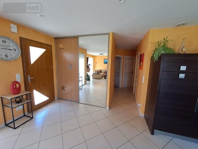 Maison a vendre Alleuze 15100 Cantal 138 m2 6 pièces 299000 euros