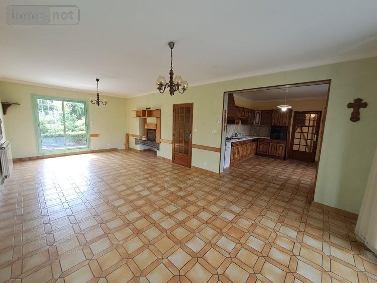 Maison a vendre Roffiac 15100 Cantal 190 m2 9 pièces 265000 euros